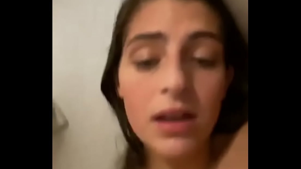 Hottie кабудчашм, видеоҳои ҷинсӣ кӯтоҳ дар хона, интихоби